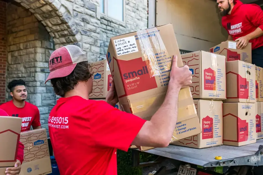 Local Movers service by Manifest Moving