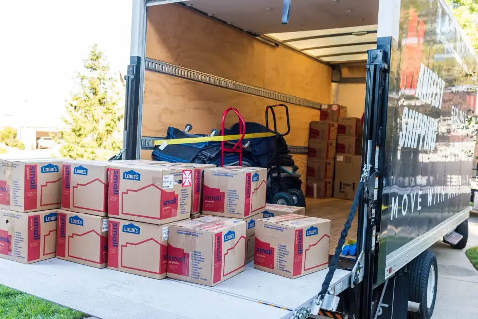 Commercial Moving crew detail by Manifest Moving