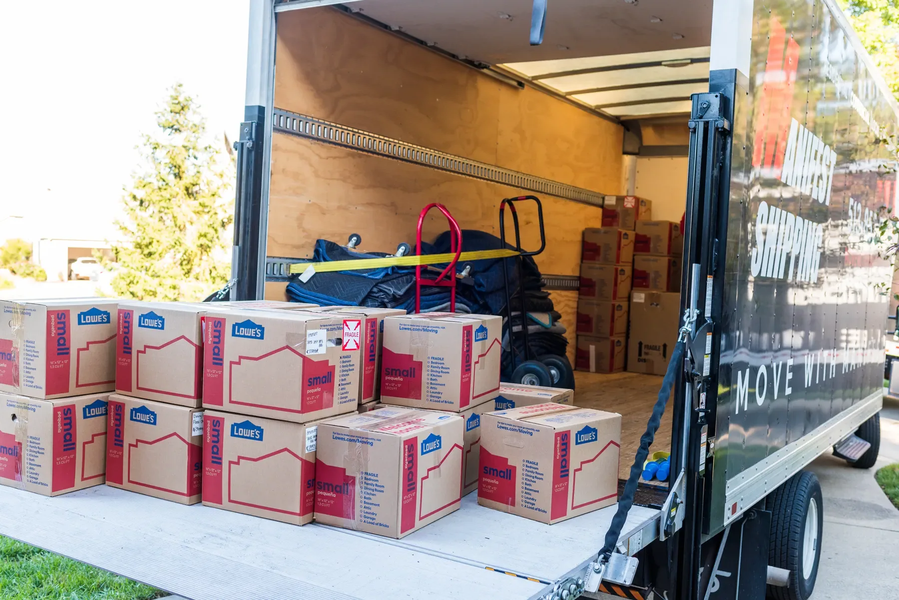 Commercial Moving crew detail by Manifest Moving